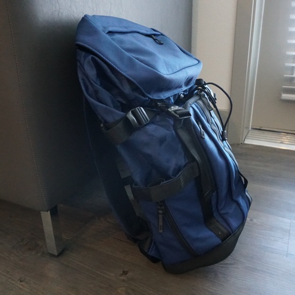 utility organizing backpack oakley